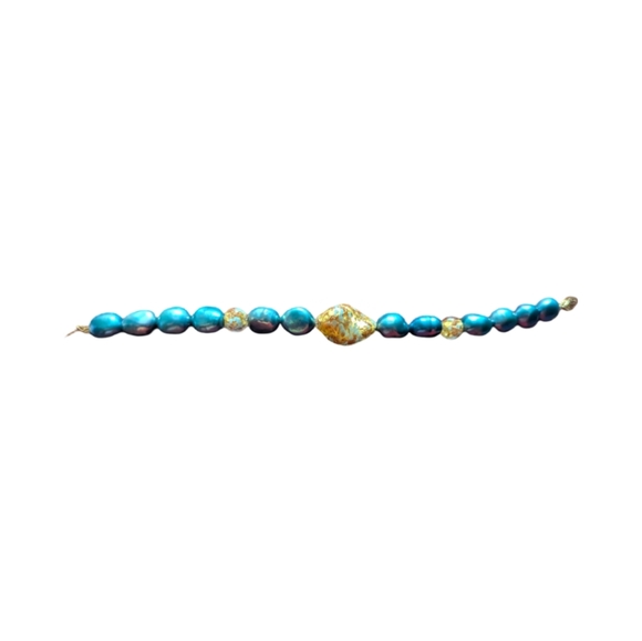 Freshwater Pearls? Bracelet with 14K Pre-Loved Beautiful! Blue & Gold - Picture 9 of 10
